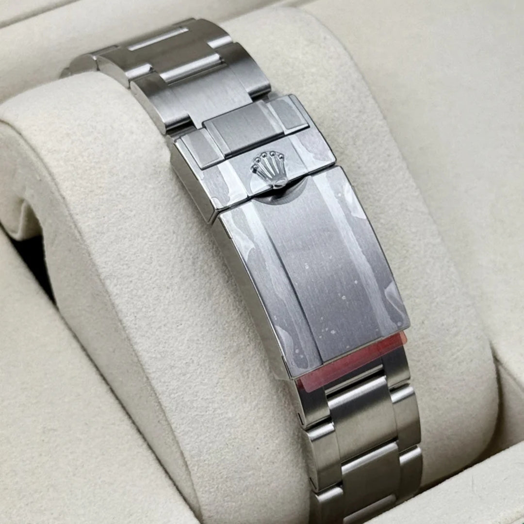 Explorer II 42 mm Nero