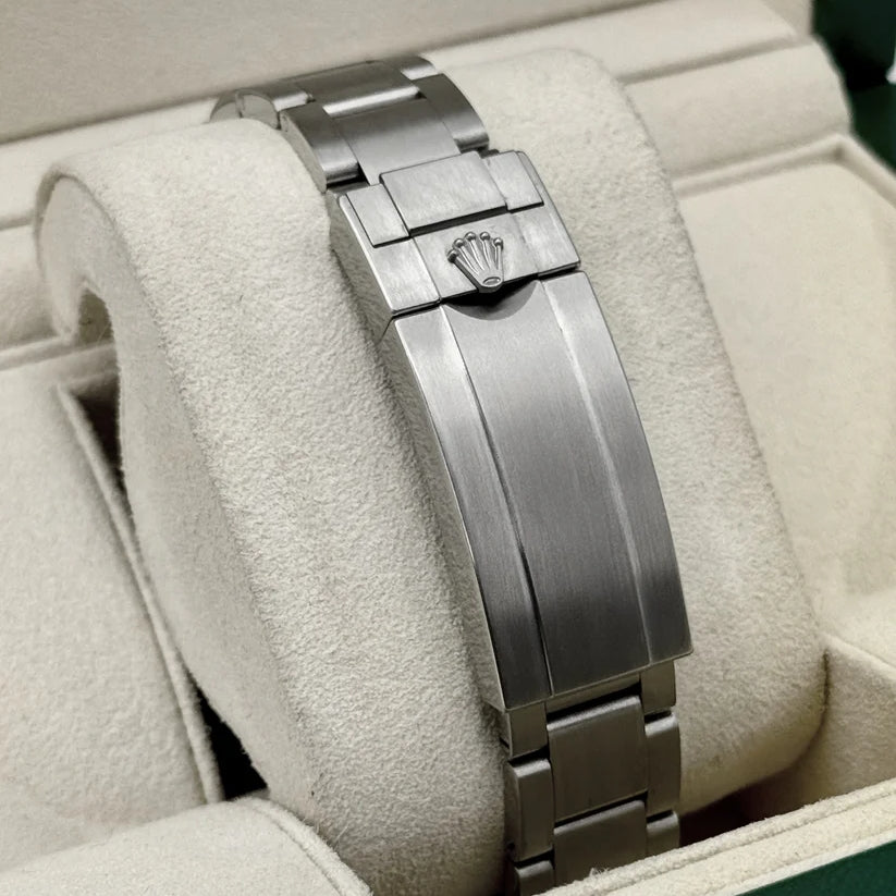 Submariner 41mm "Hulk" (Ref#116610LV)