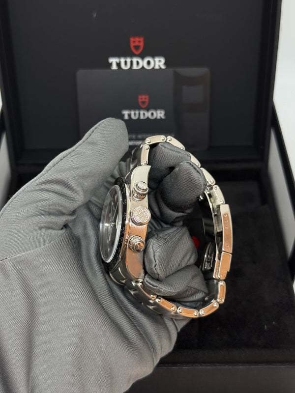 Tudor Black bay chrono black