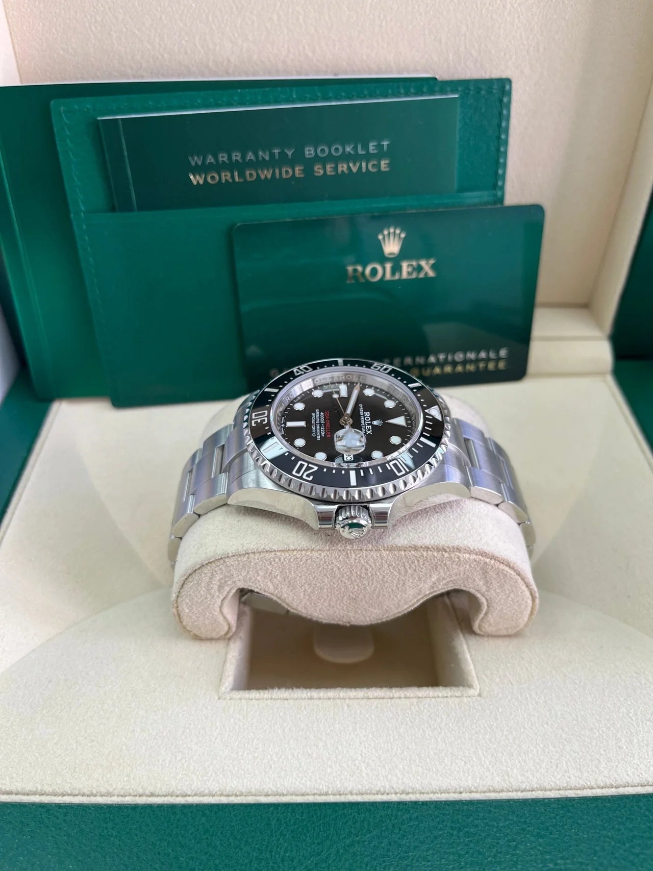 Sea-dweller 44 mm Srictta Rossa